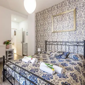 Pensión Central City Rooms